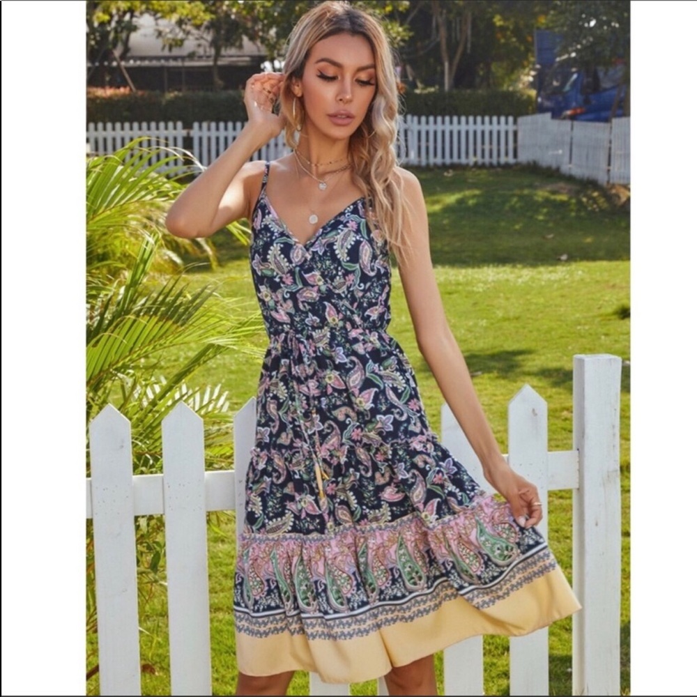🆕Boho Style Dress by @KMOORE_PM Wholesale - Picture 4 of 8
